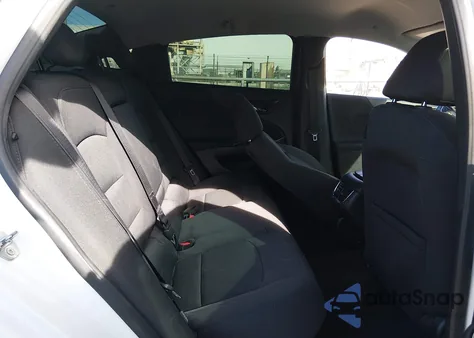 2017 Chevrolet Malibu 1Lt из США, поврежденный, VIN 1G1ZE5ST9HF222745